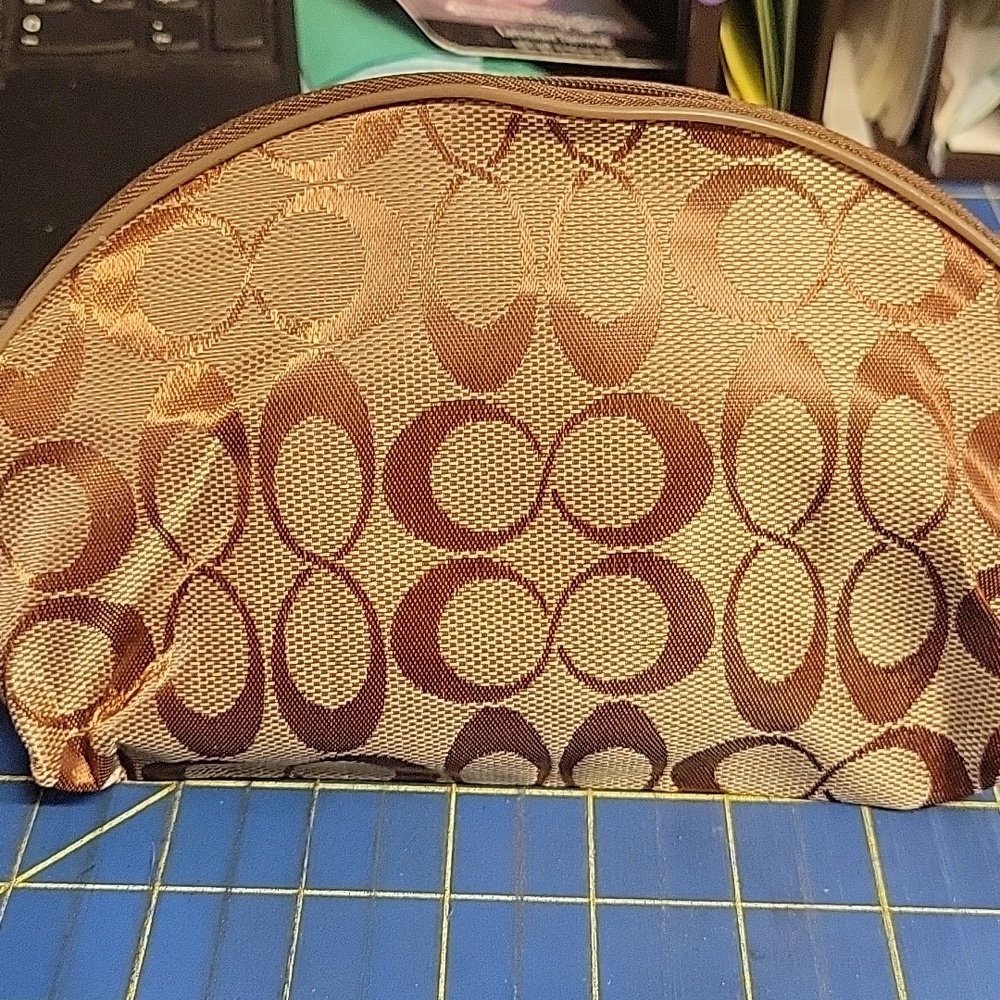 Brown Cosmetic 8x5 Pleather Pouch